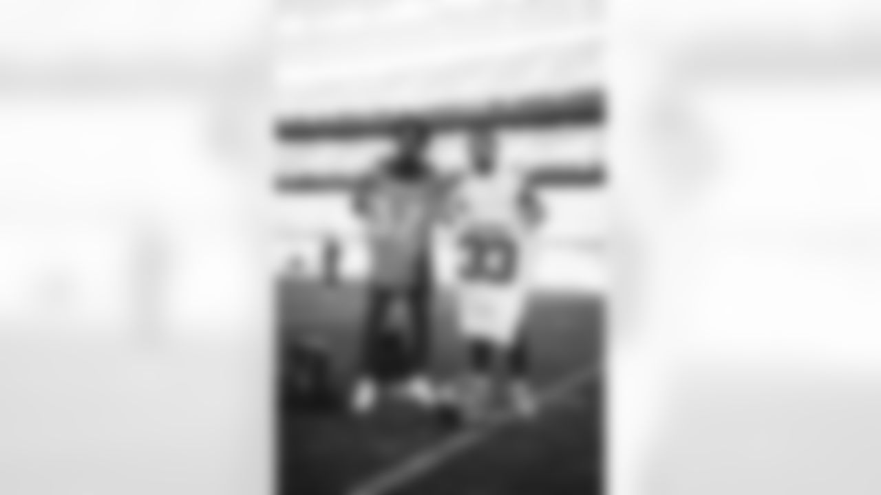 E_SNY_0843