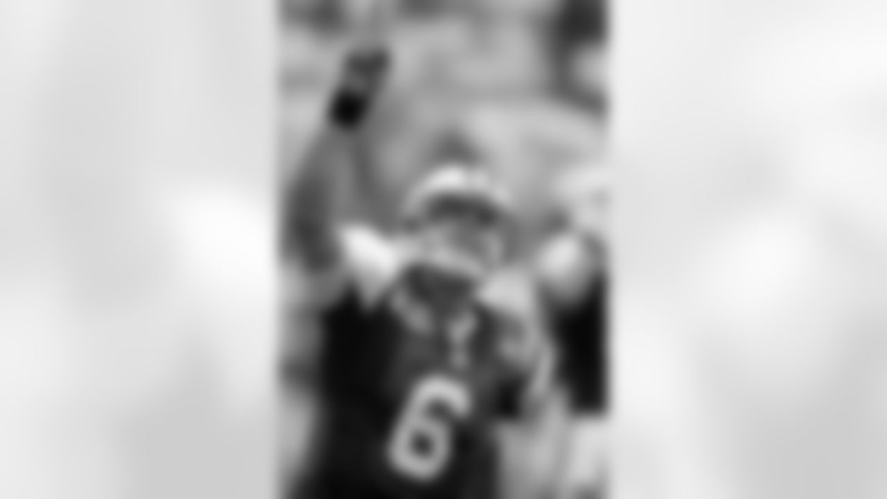 2009 Week 1 - Jets at Texans Photos