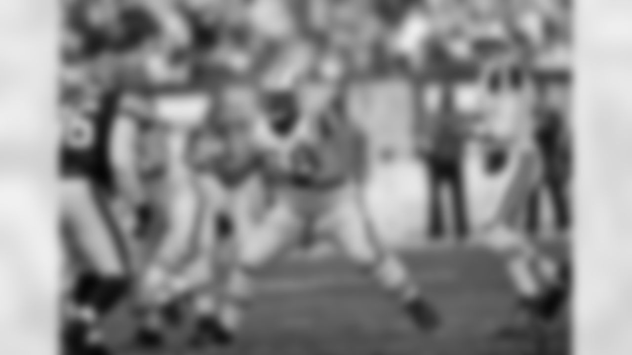 2010 Week 10 Jets vs Browns Game Photos
