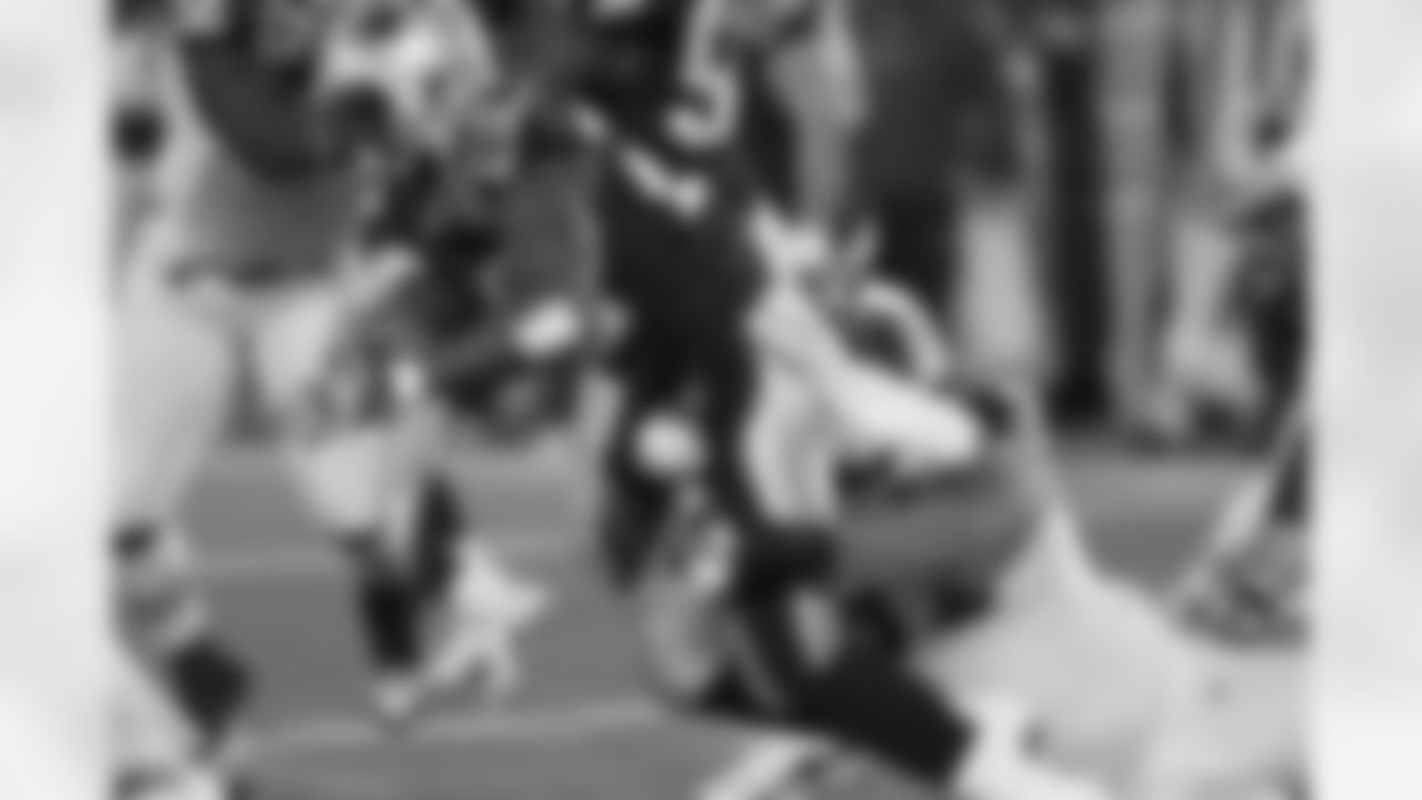 2011 Regular Season Week 10 Jets vs Patriots Game Photos