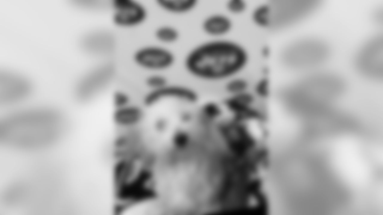 {"subsource":"donebutton","uid":"52EB68D8-83AD-4DE1-B85A-7B9F5311182A1587678205101","source":"other","origin":"gallery","sourcesid":"52EB68D8-83AD-4DE1-B85A-7B9F5311182A1587678205115"}