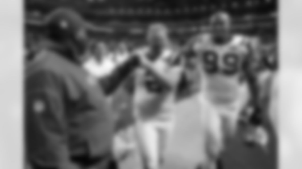 2010 Week 9 Jets vs Lions Game Photos