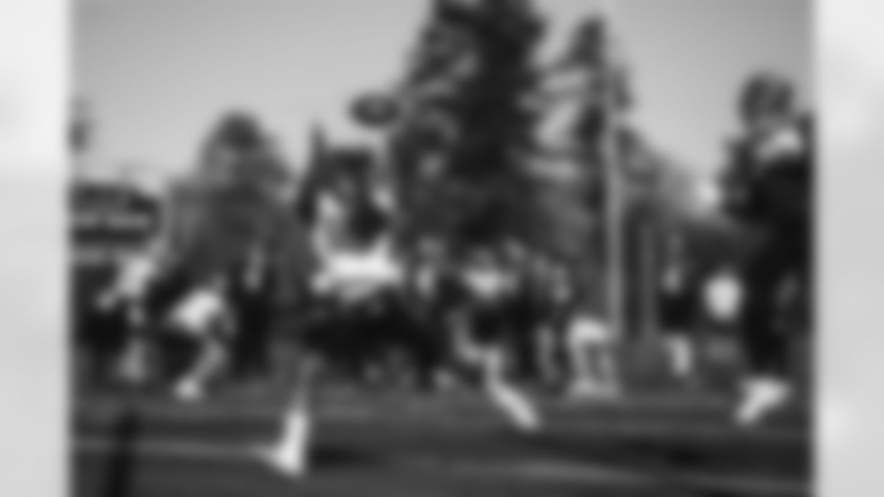 E_A9200344