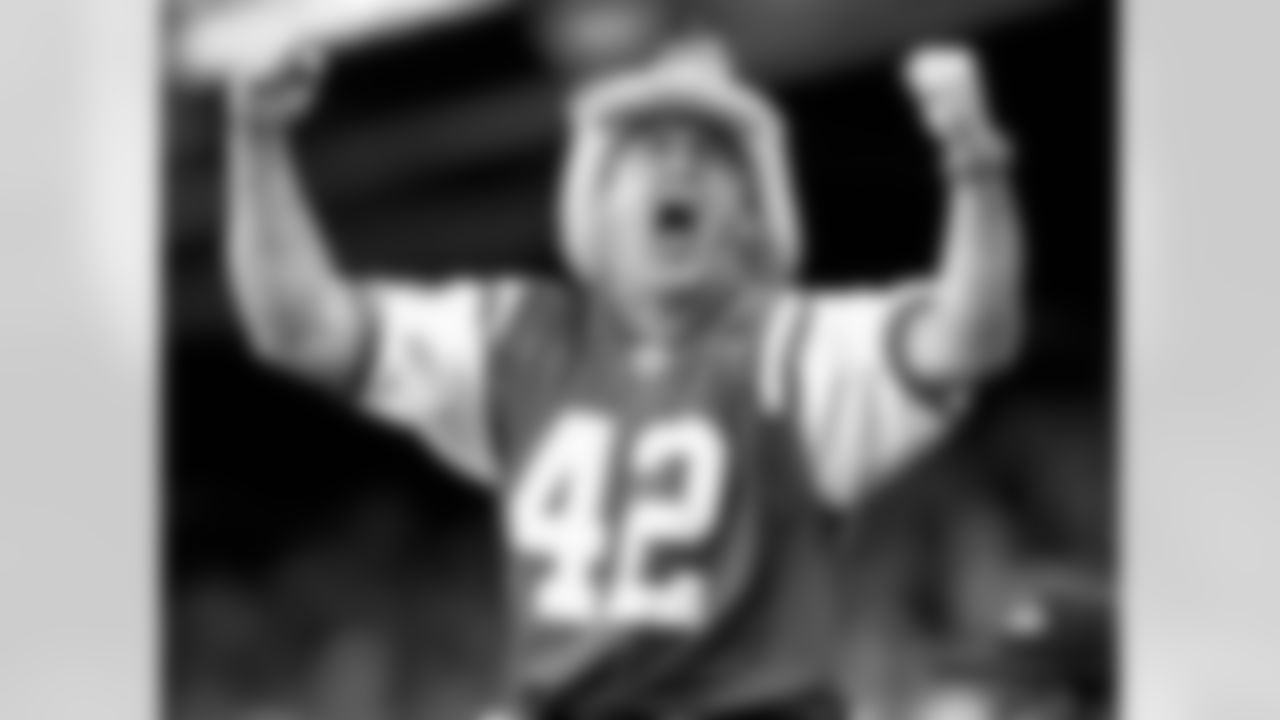 2009 Week 2 - Jets vs Patriots Photos