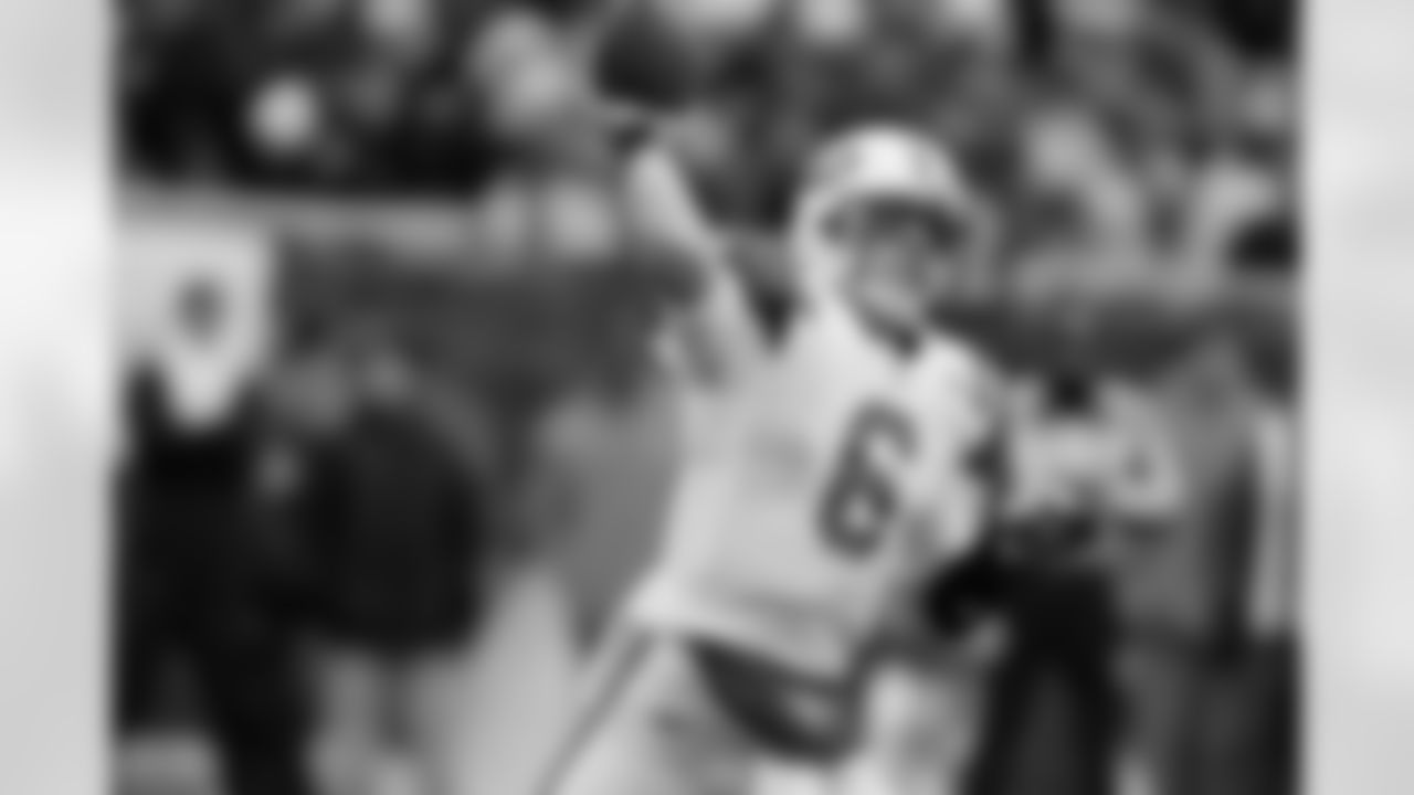 2010 Week 16 Jets vs Bears Game Photos