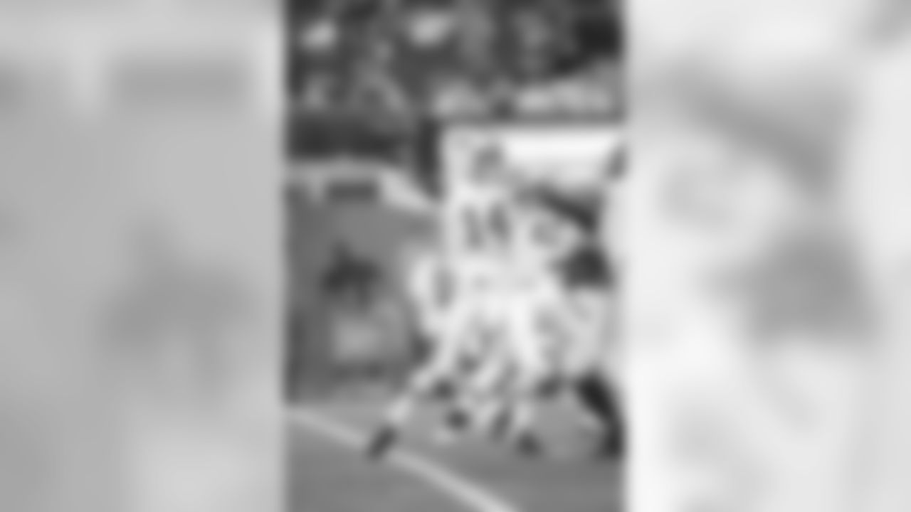 Greg McElroy Photos
