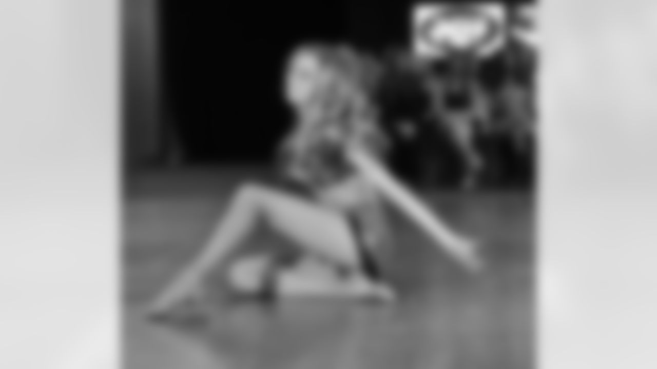 2011 Flight Crew Final Auditions
