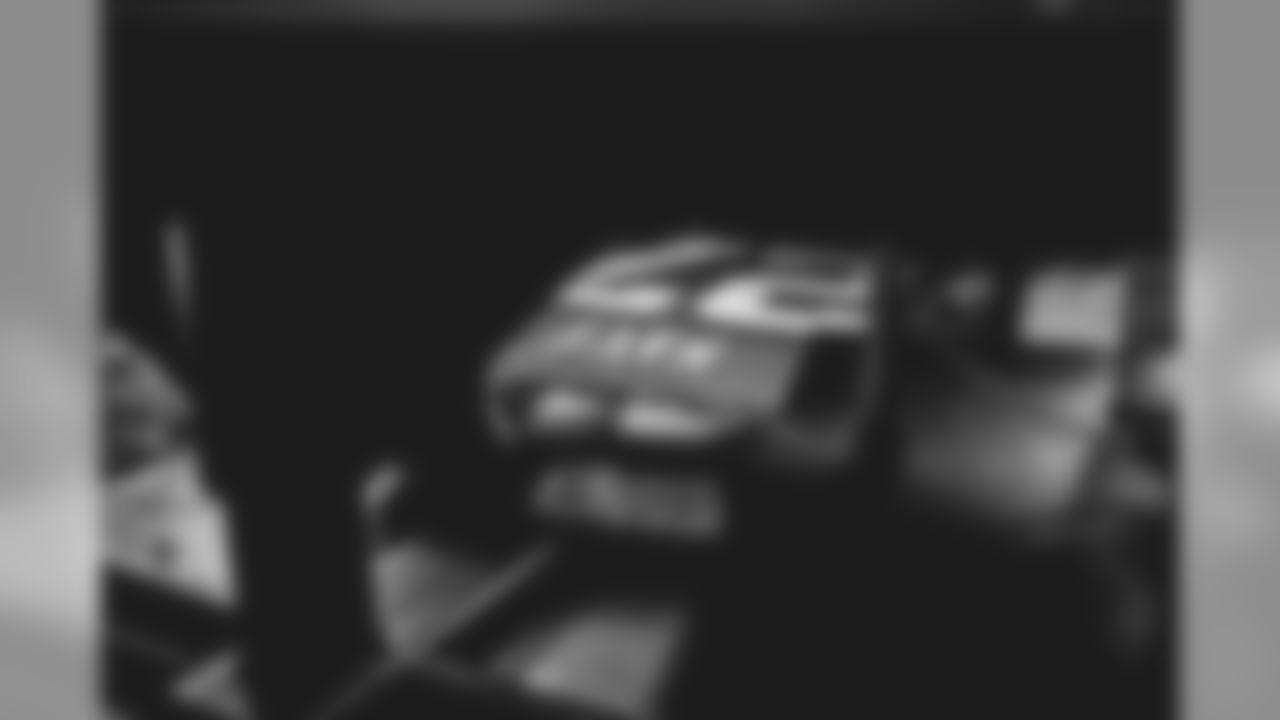 E_1D2_2548