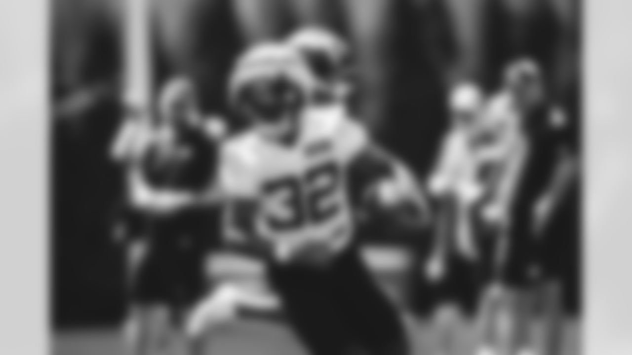 E_JB2_8544