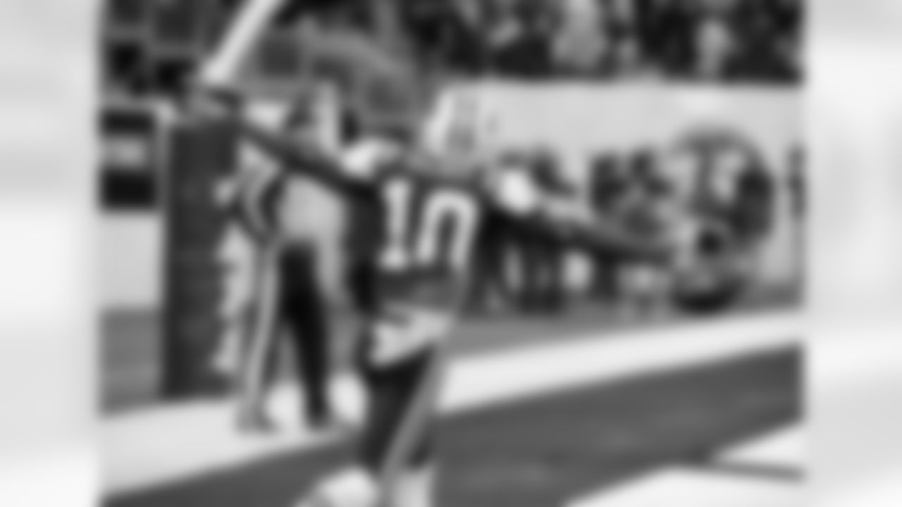 2010 Week 11 Jets vs Texans Game Photos