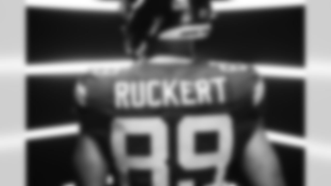 TE Jeremy Ruckert