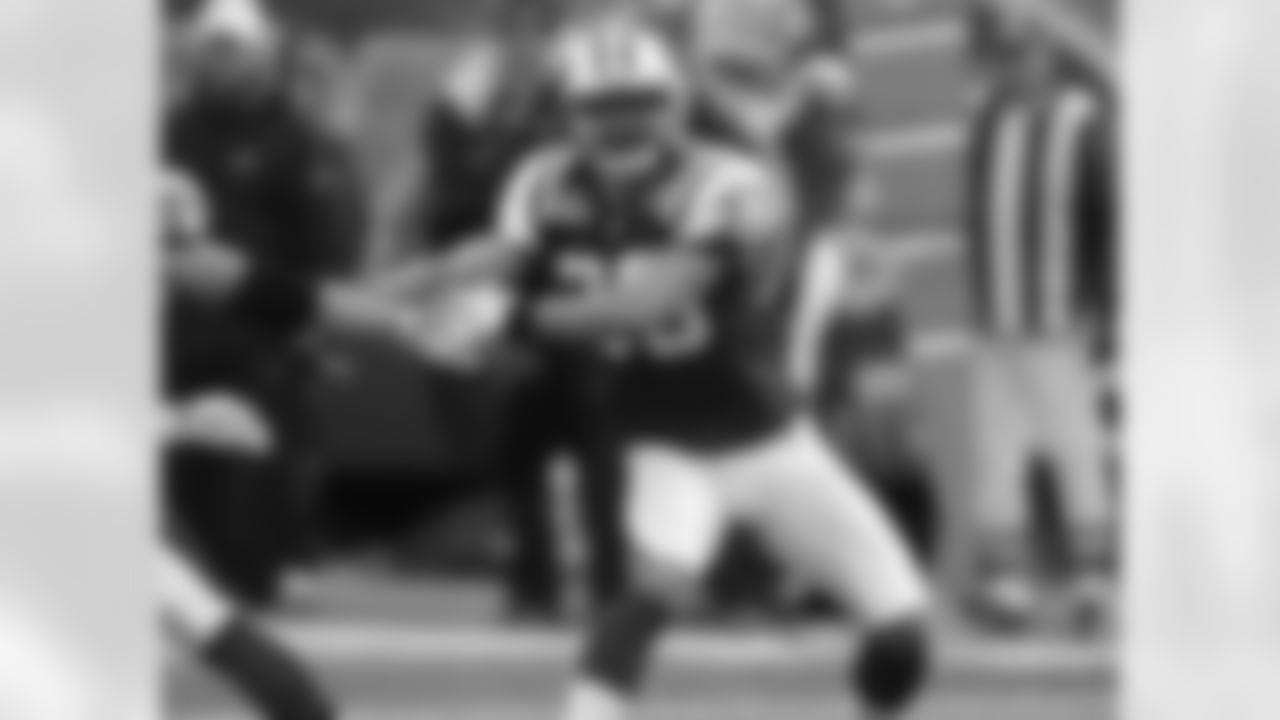 2009 Week 6 - Jets vs Bills Photos