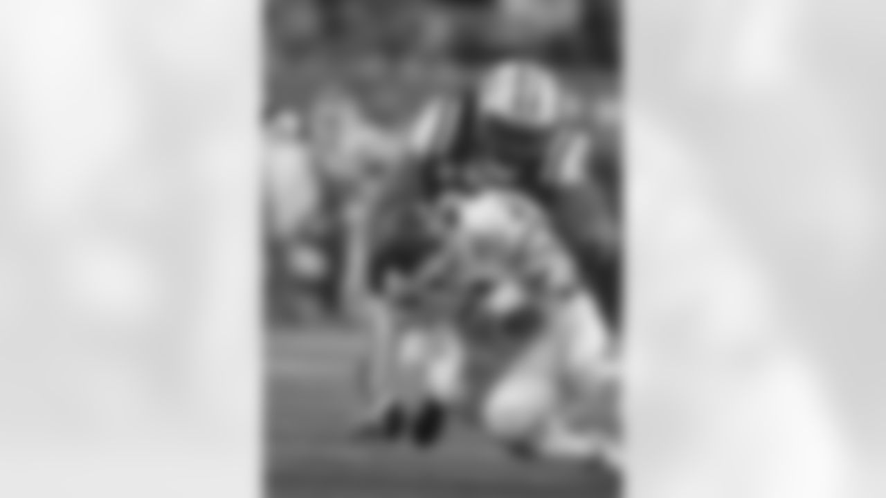 Sione Pouha Sack vs. KC