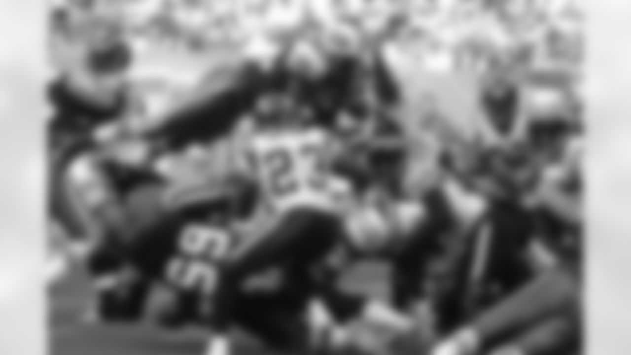 Curtis Martin Photo Gallery