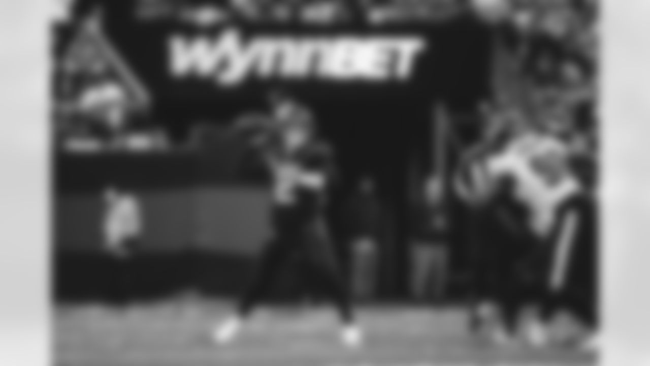 E_SNY_2424
