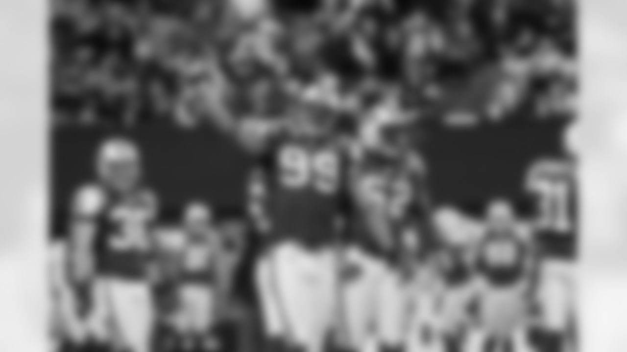 2010 Week 12 Jets vs Bengals Game Photos