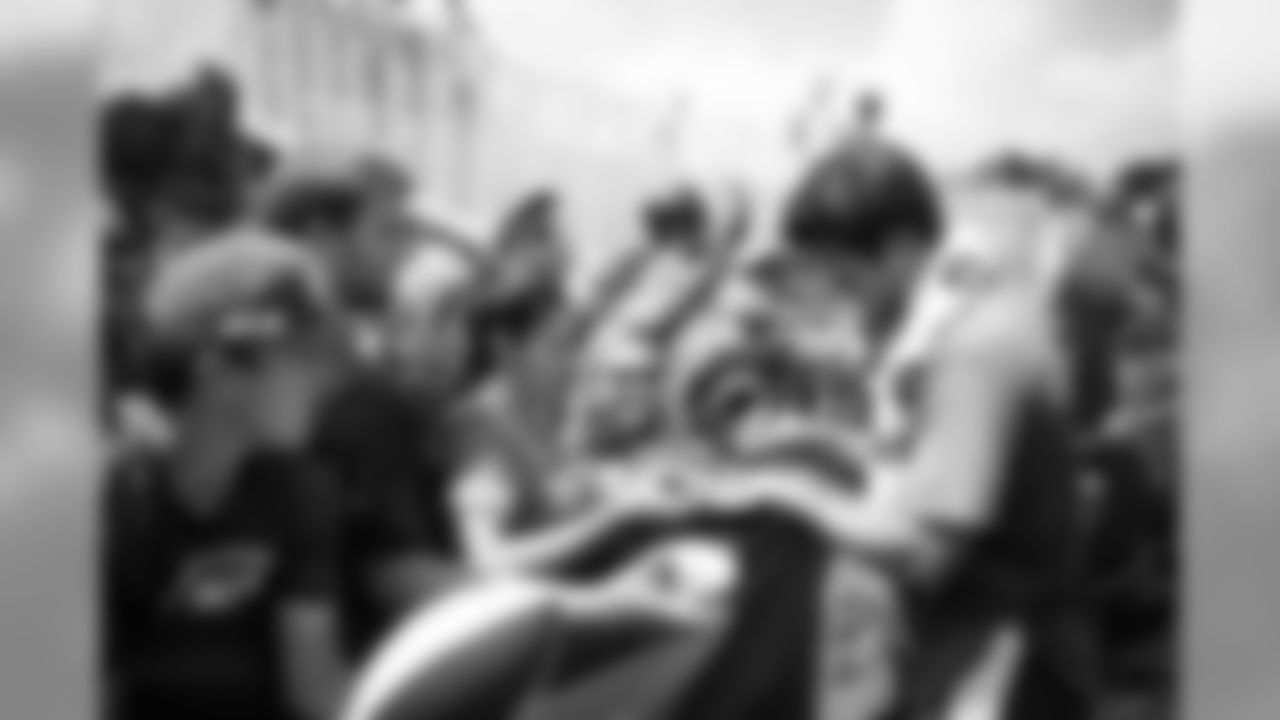E_SNY_0020