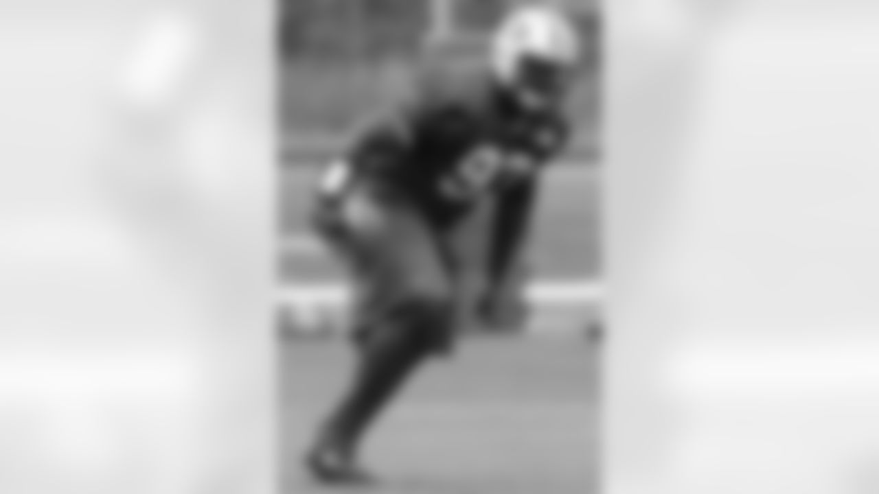 Kenrick Ellis Photos