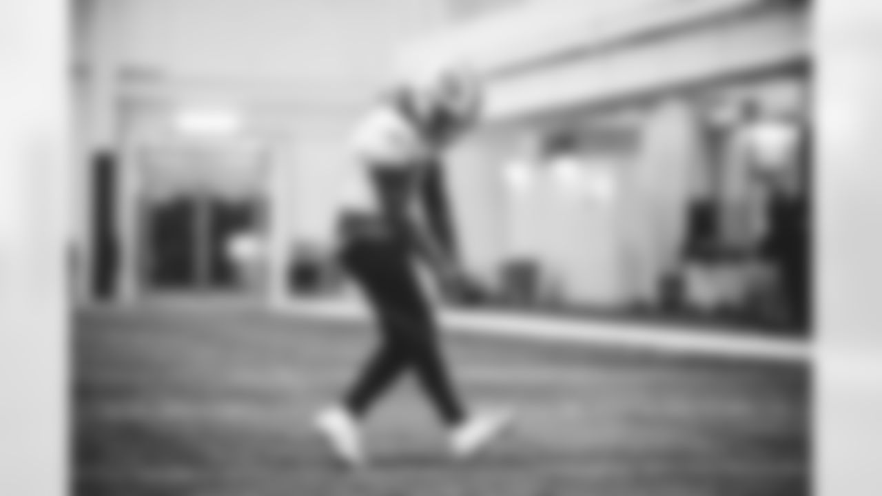 E_1D2_3933
