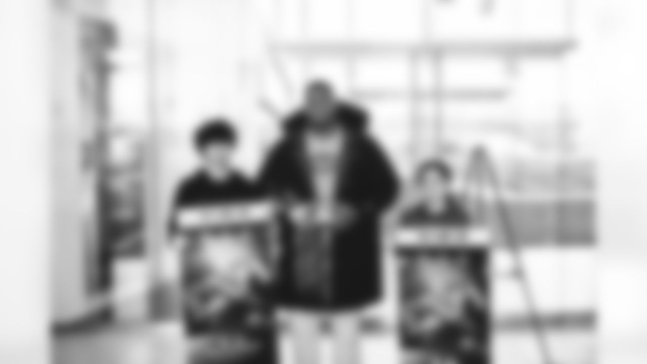 E_SNY_0119