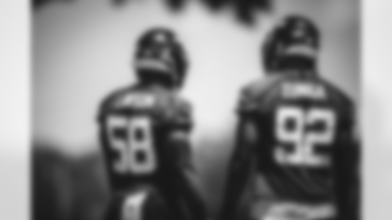 Carl Lawson & Jabari Zuniga
