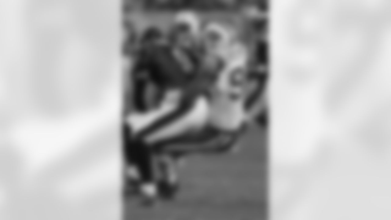 Muhammad Wilkerson Photos