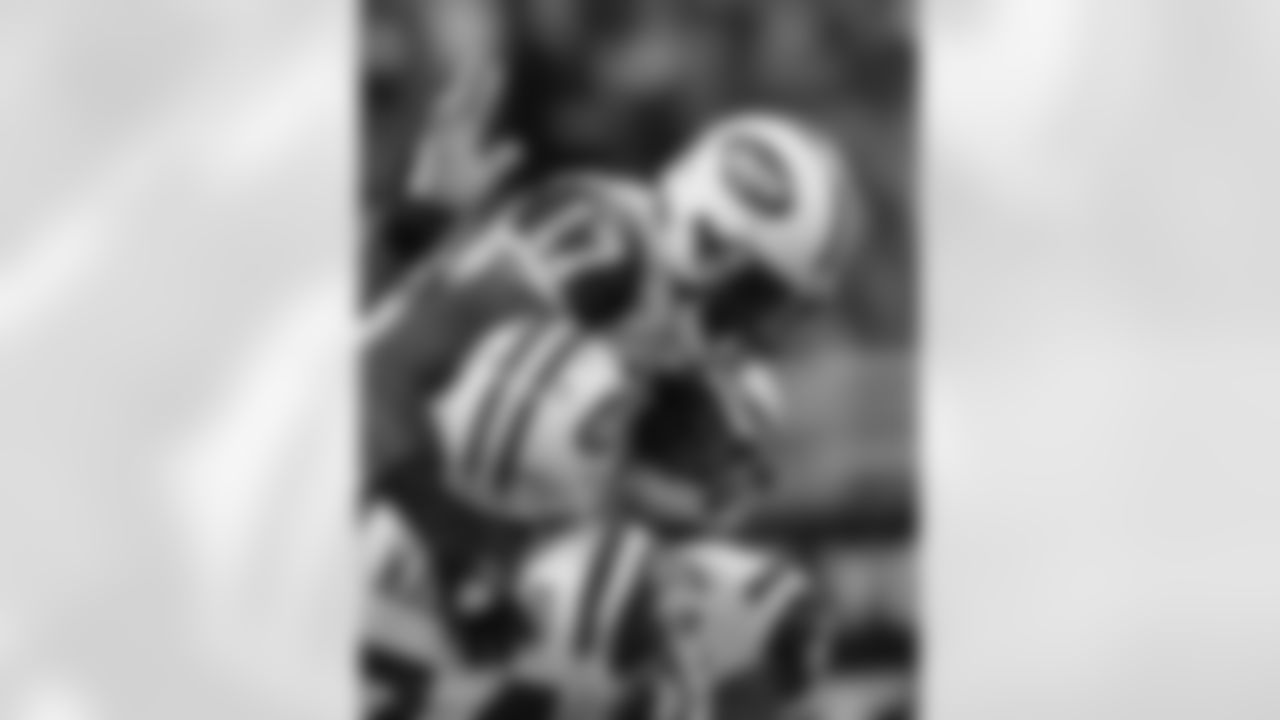 2010 Week 9 Jets vs Lions Game Photos