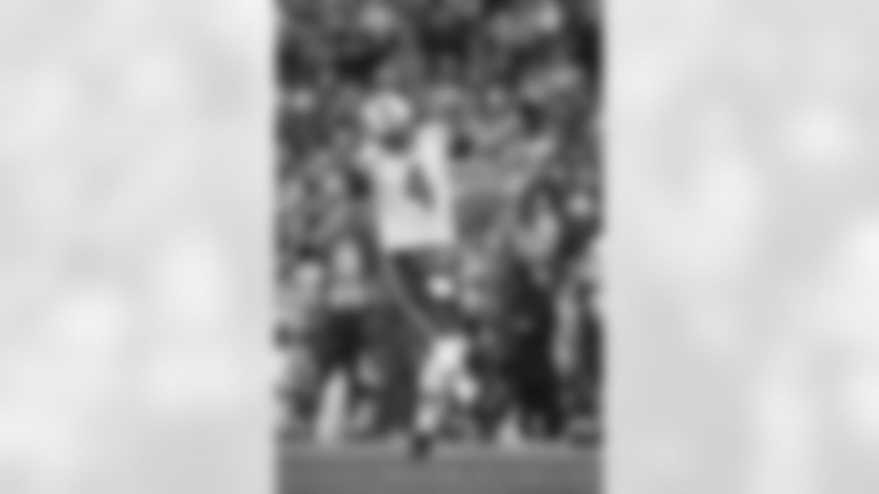 Brett Favre 2008 Photos