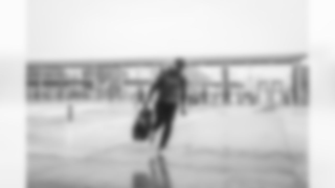 E_SNY_0687