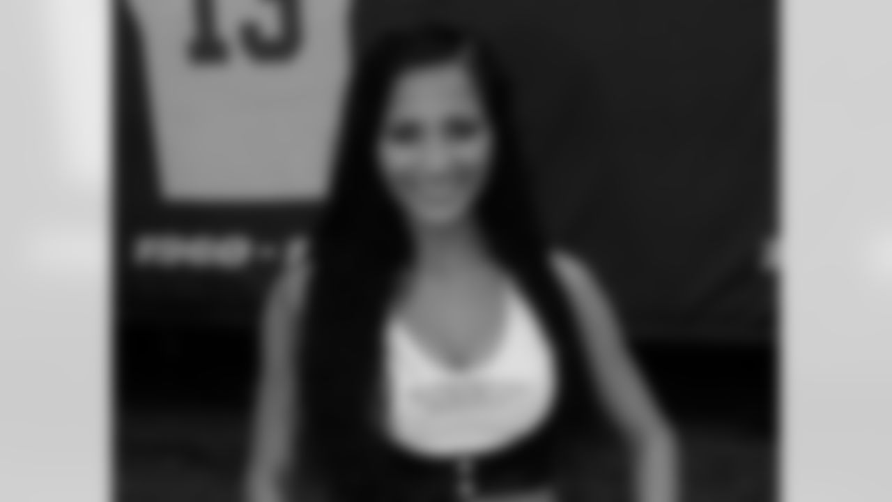 Jessica M. 2009 Flight Crew Member Photos