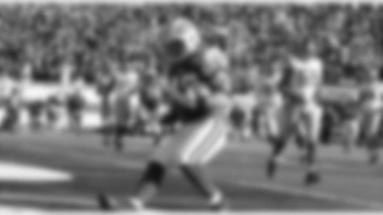 2011 Regular Season Week 16 Jets vs. Giants Game Photos