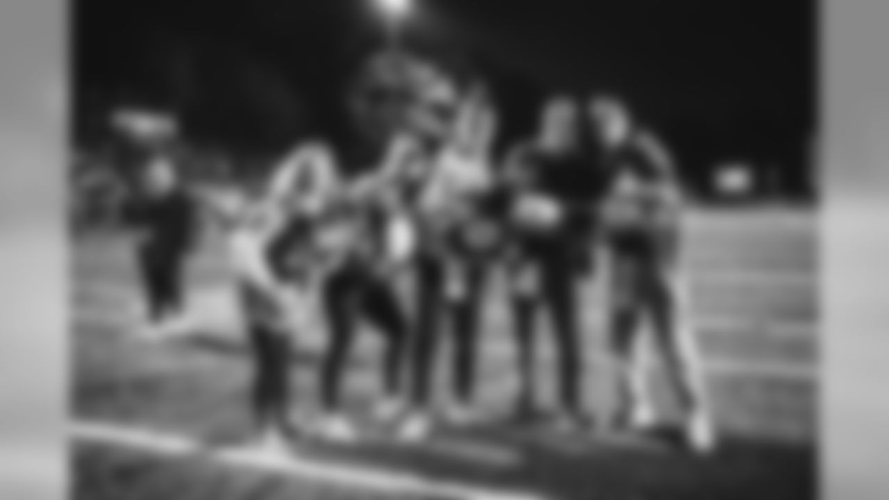 E_SNY_0221