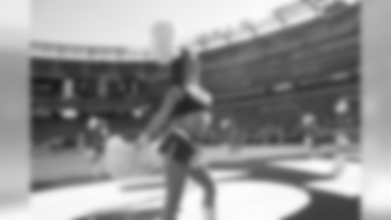 New York Jets Flight Crew: Jets vs Jaguars