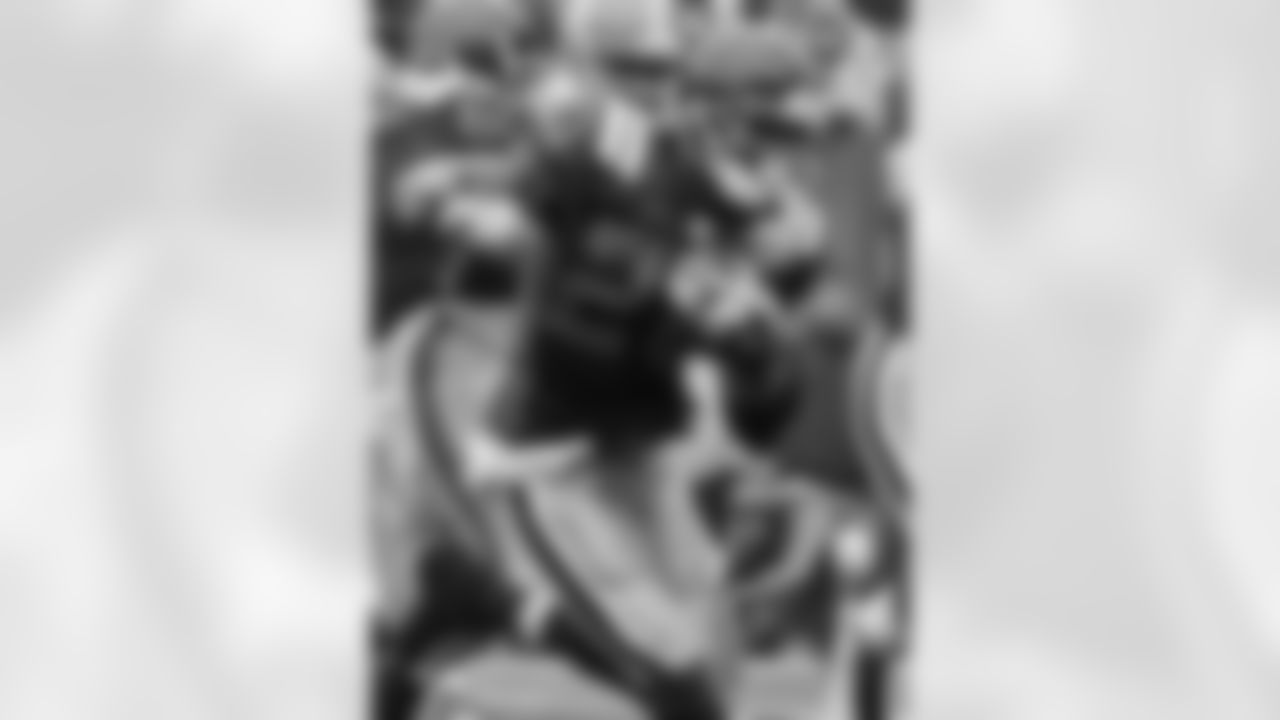 2009 Week 3 - Jets vs Titans Photos