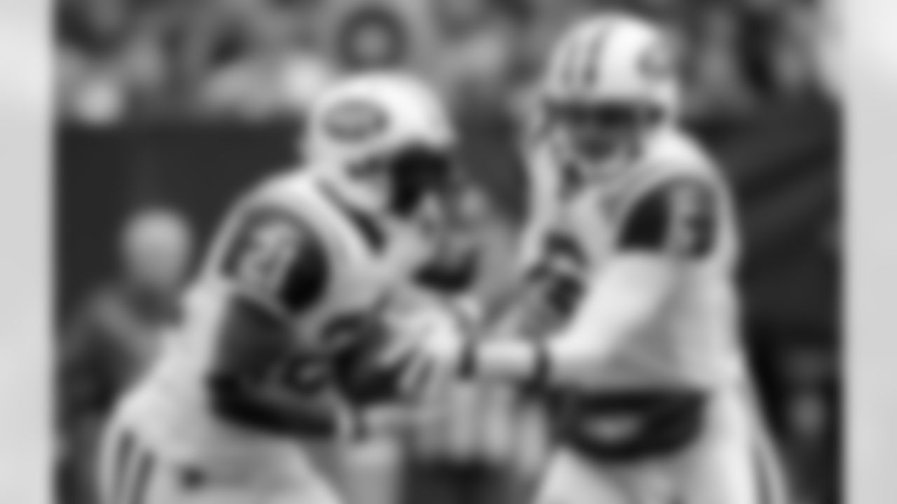 2010 Week 10 Jets vs Browns Game Photos