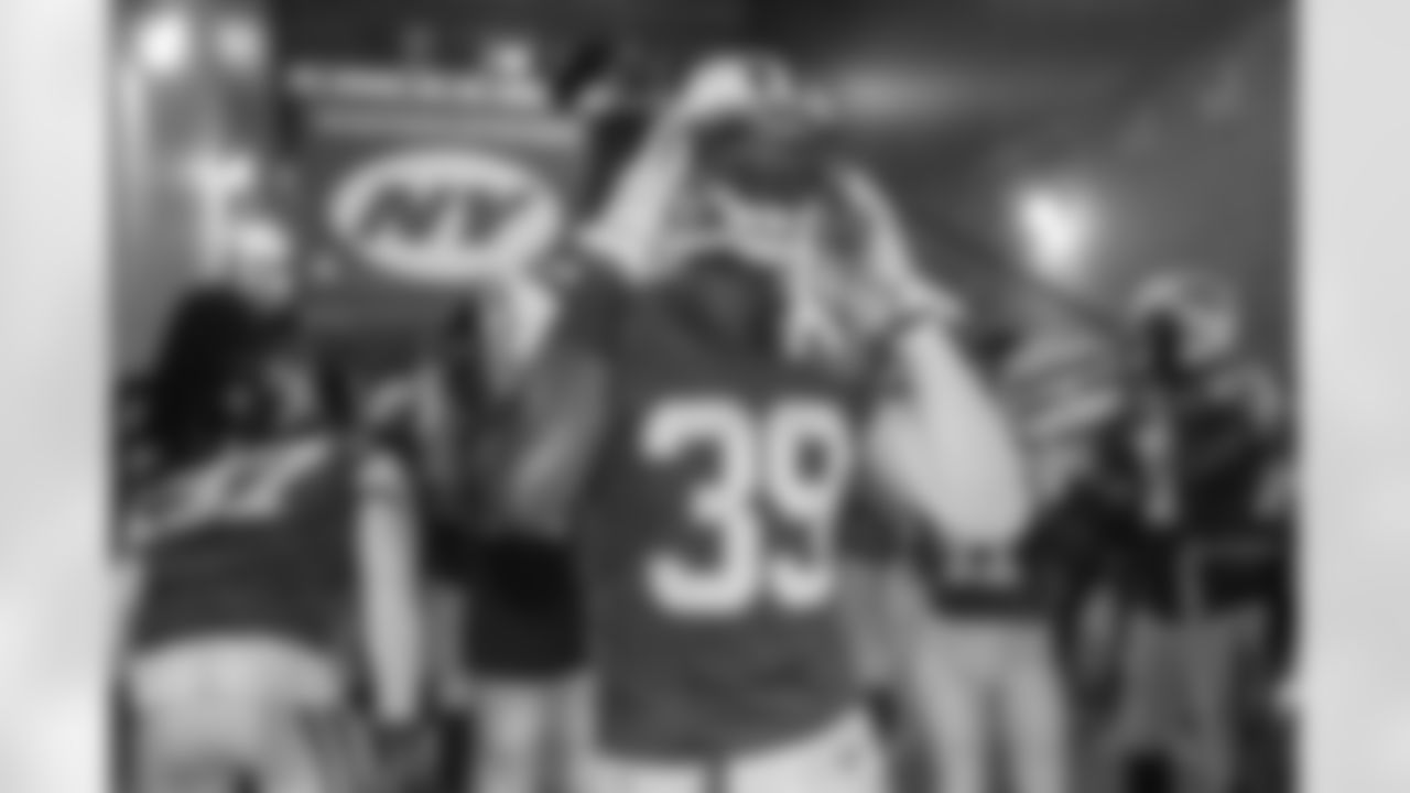 Antonio Allen was cleared to practice this week after suffering a concussion in the third preseason game against the Giants. He's made the transition from safety to cornerback and is expected to start on the outside on Sunday. In last season's matchup against the Raiders, Double A blocked a punt and returned it for a touchdown.