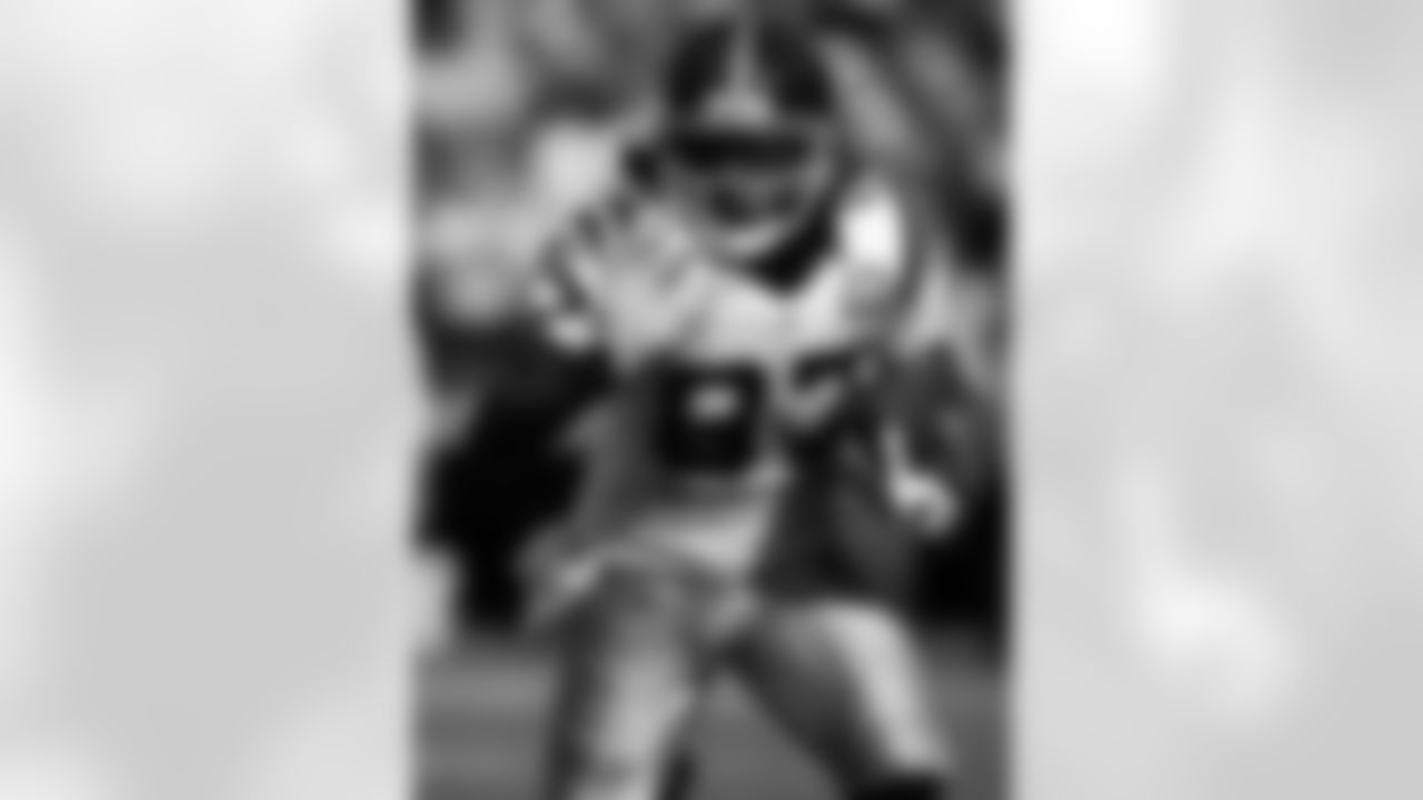 2009 Week 7 - Jets at Raiders Photos
