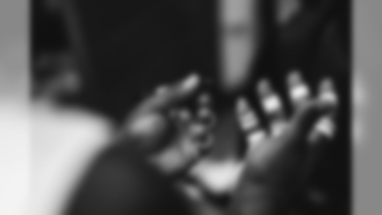 E_A9I03868