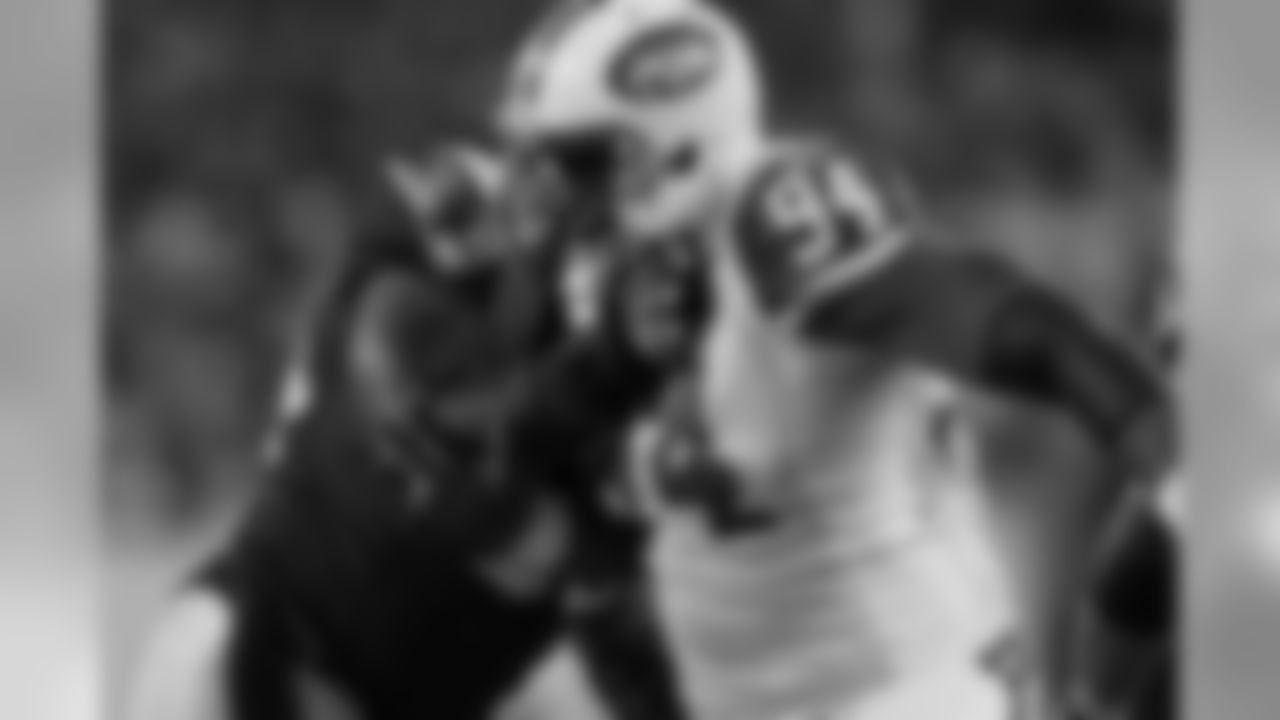 Marcus Dixon Photos