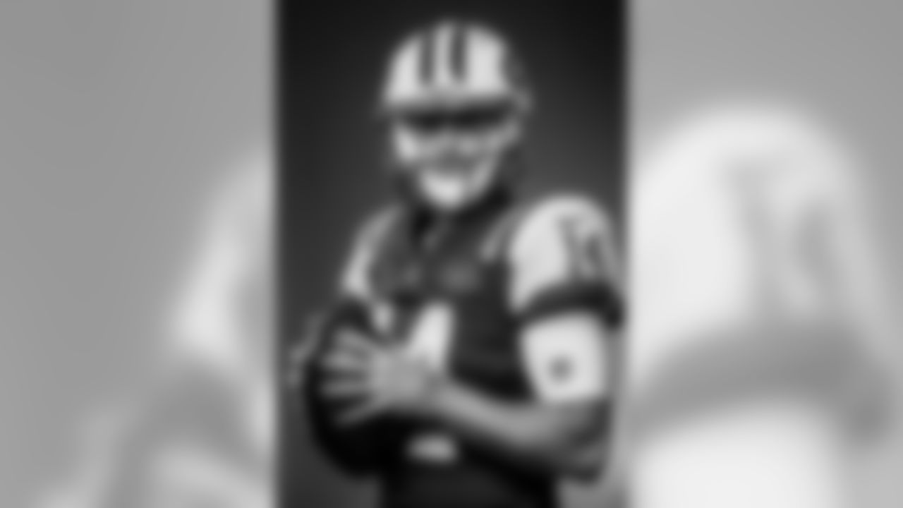 14 Sam Darnold (QB)