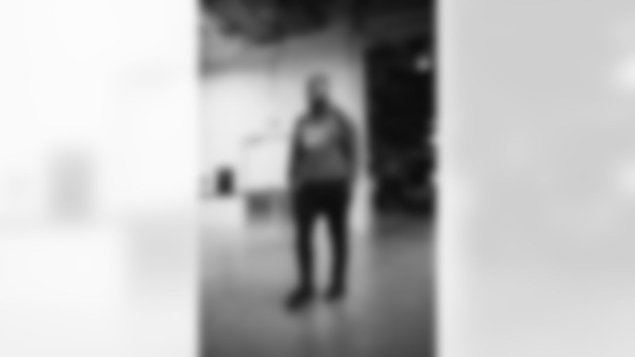 E_SNY_2560