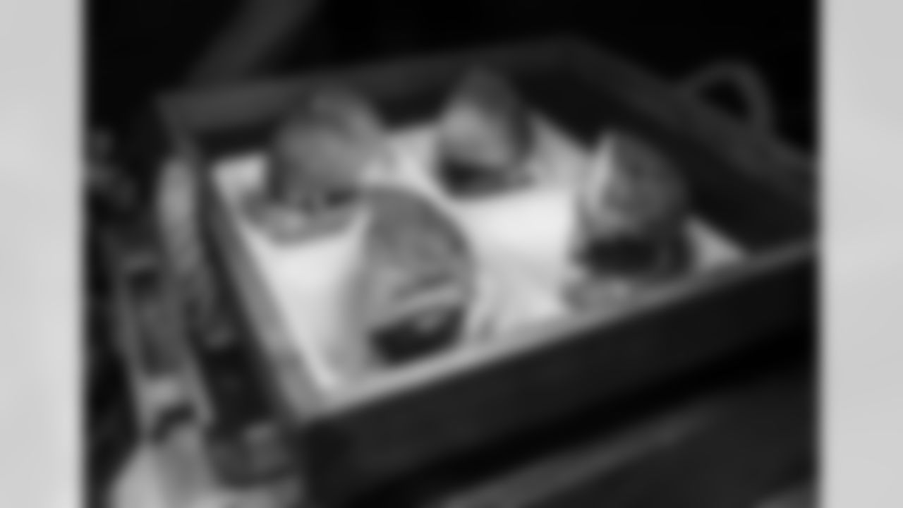 E_1D2_6929_1