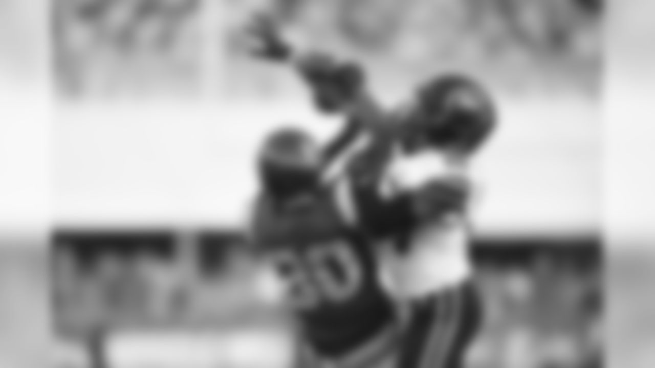 Javelin Guidry