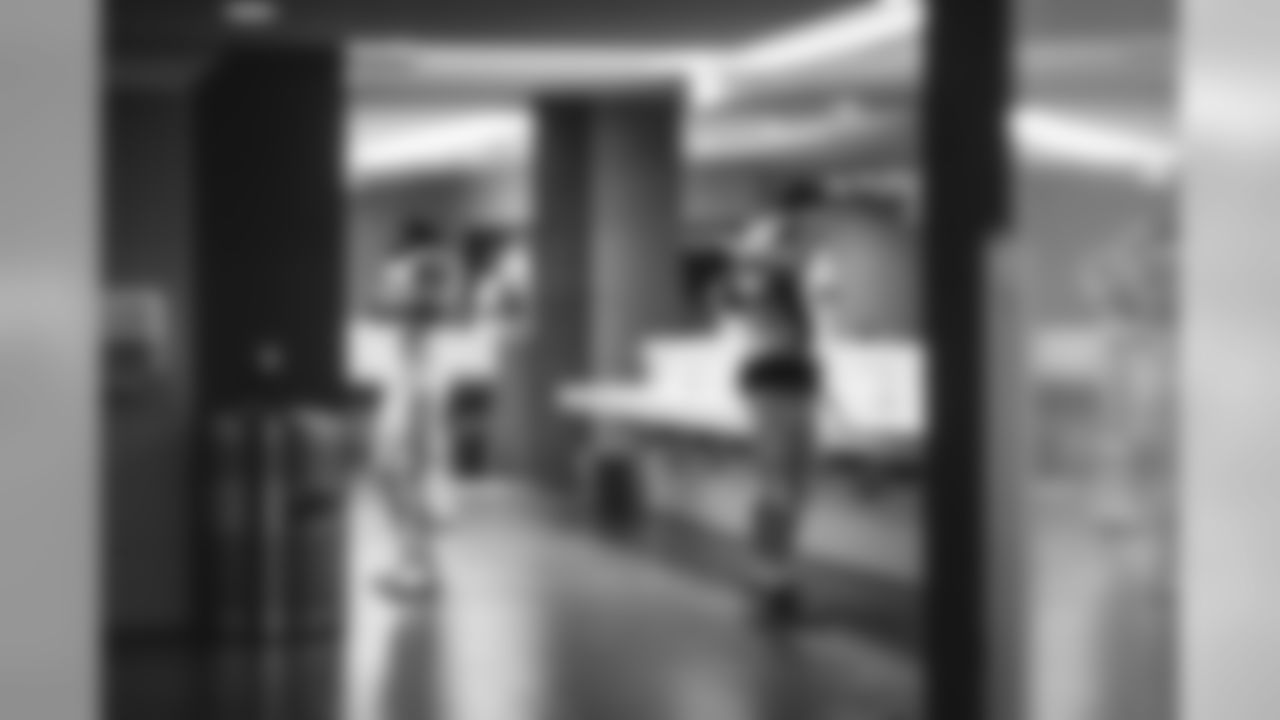 E_A9I03858