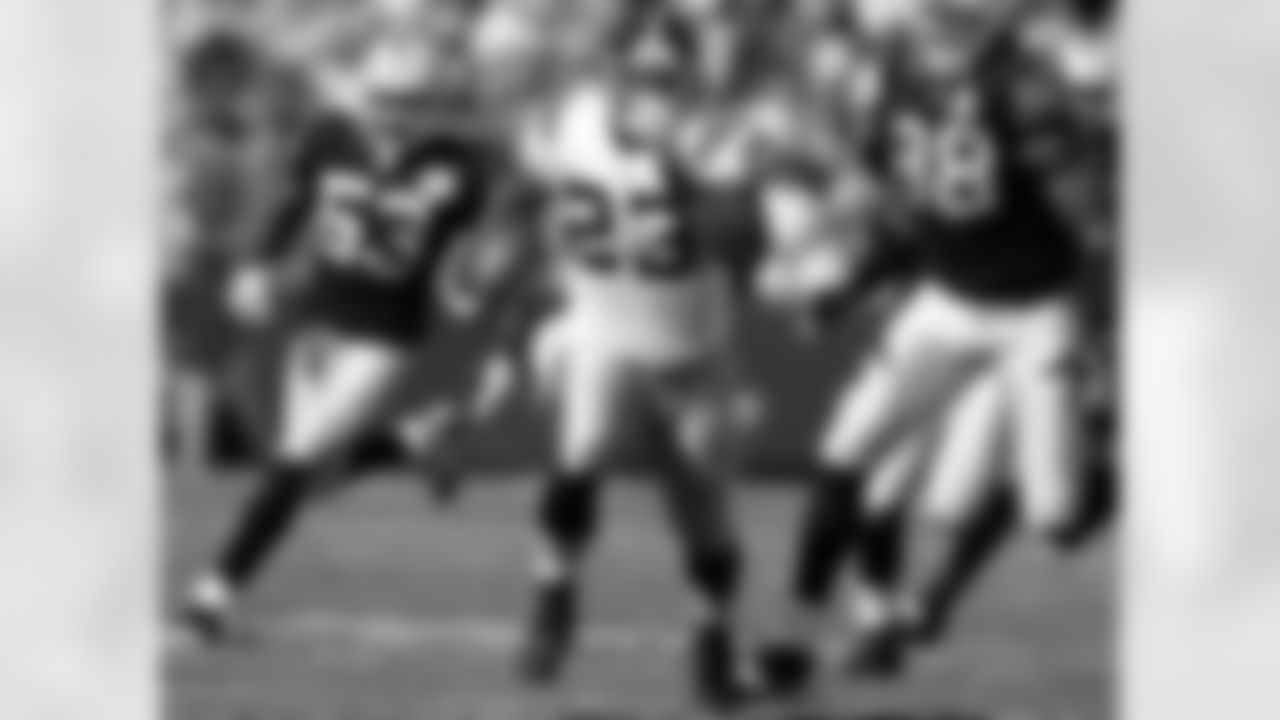 2009 Week 7 - Jets at Raiders Photos