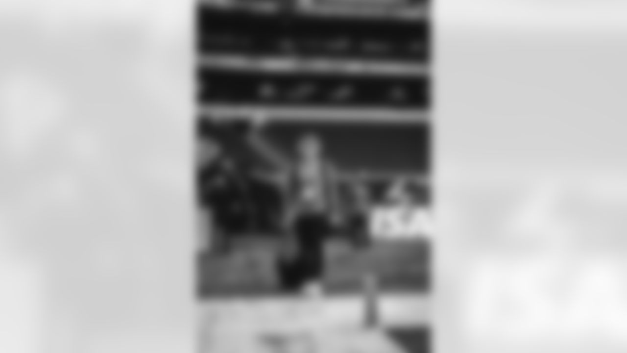 E_SZR50083_1