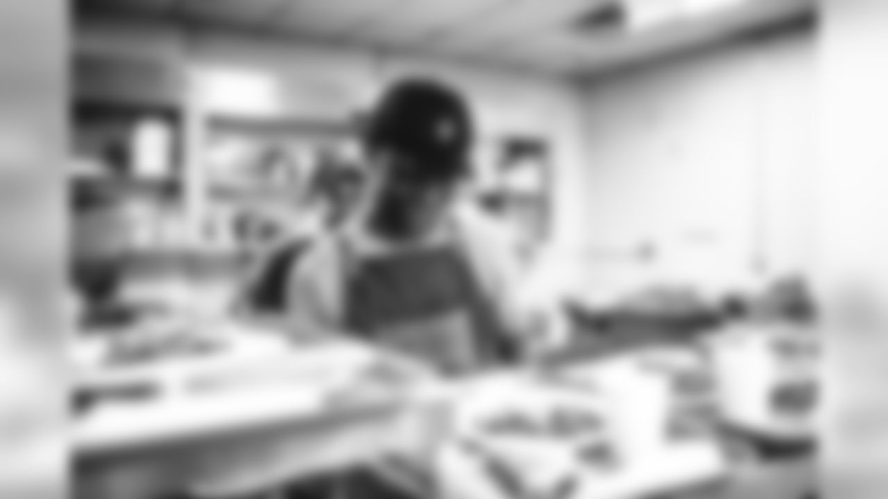 E_SNY_4580
