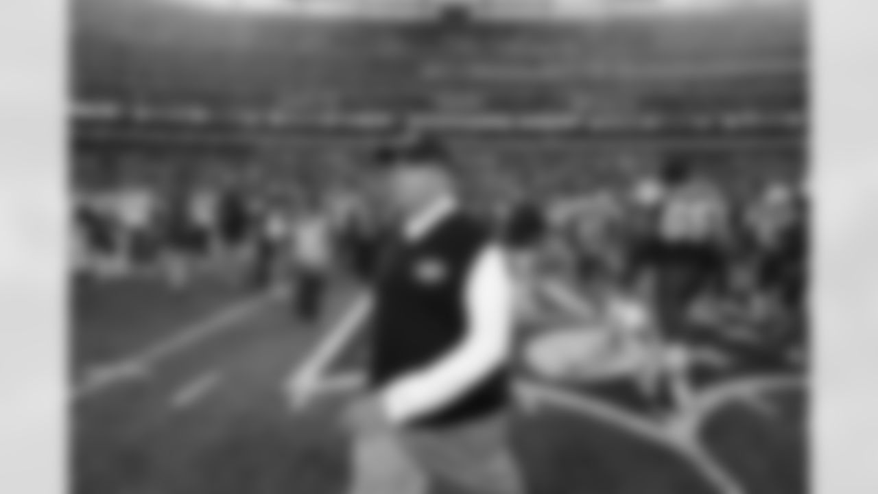 2010 Week 11 Jets vs Texans Game Photos