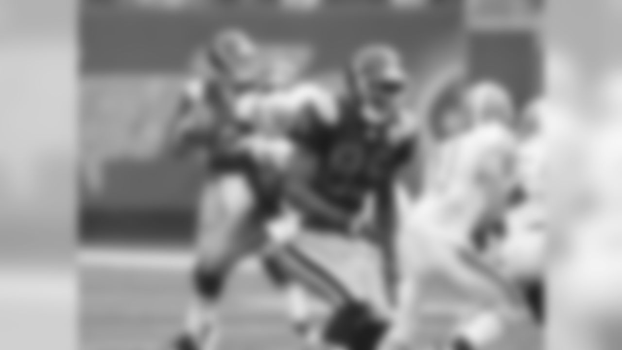 2009 Week 3 - Jets vs Titans Photos