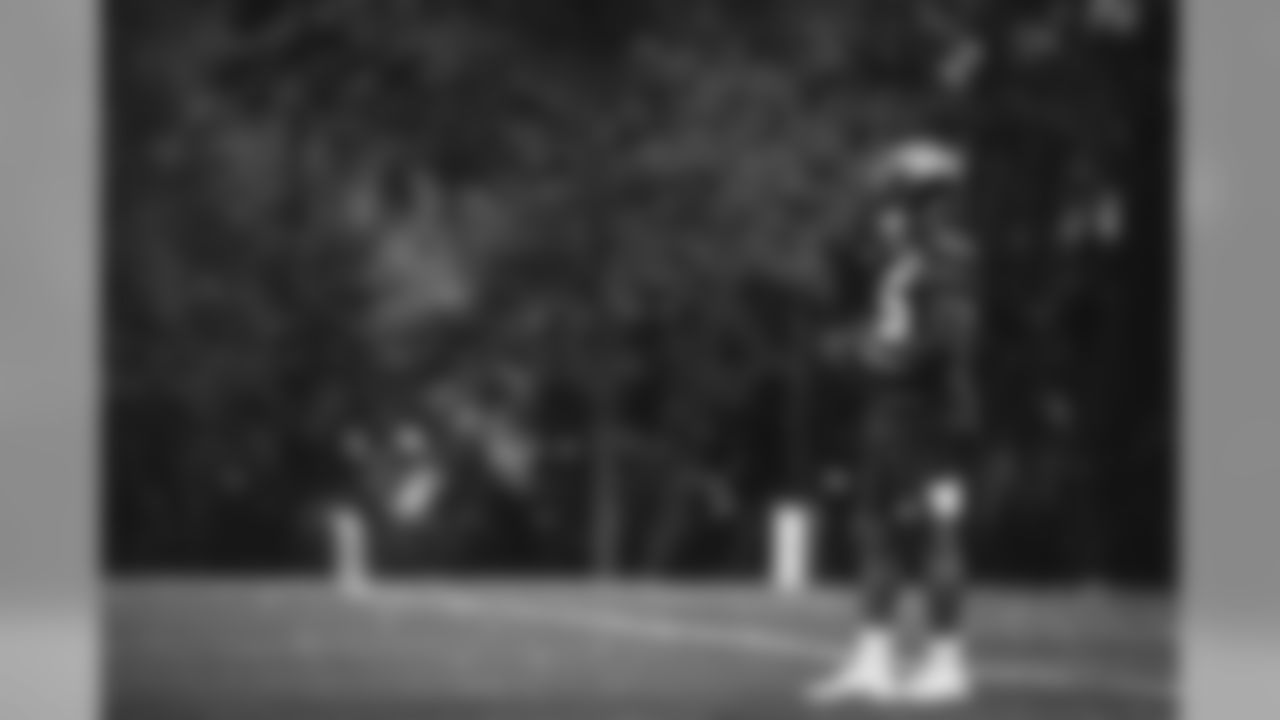 E_SNY_9814
